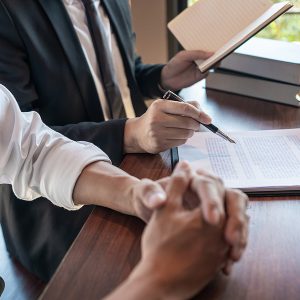What to Expect from an Estate Administration Attorney During Estate Distribution